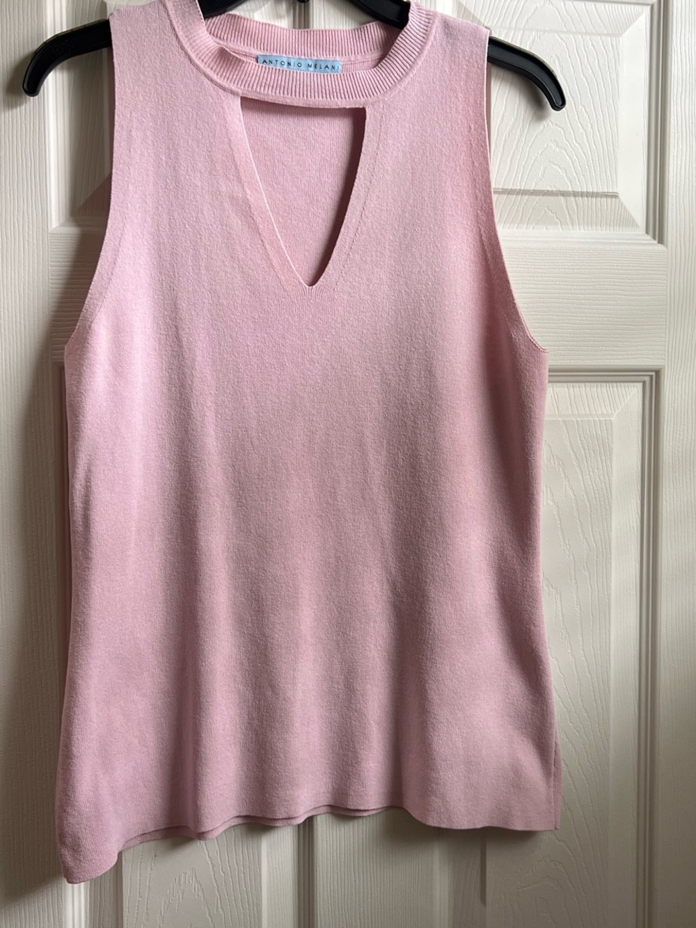 ANTONIO MELANI Pink Sleeveless Knit Tank with Front Keyhole